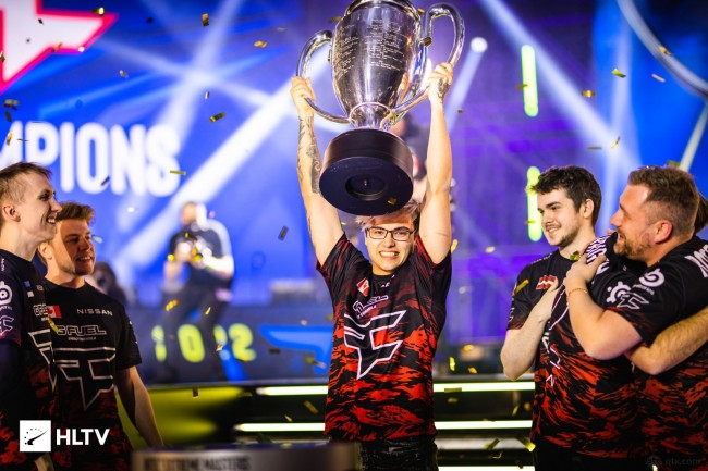 Anyone's Legend 战胜 CTBC Flying Oyster 进入 2025 年全球总决赛季后赛